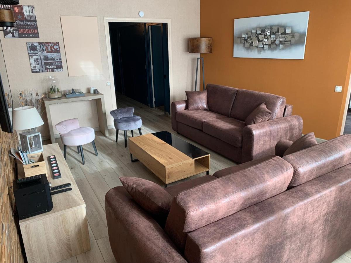 Au Coeur De Lisieux 83 M2 Et Vue Sur La Basilique Apartment Bagian luar foto